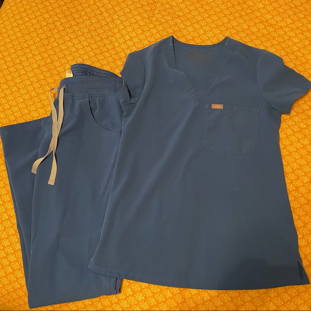 ROYAL XXS/XXS TALL figs SCRUB SET